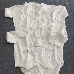 70 前開き　7部袖　ロンパース