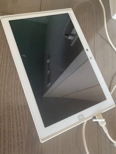アローズタブレットF03G