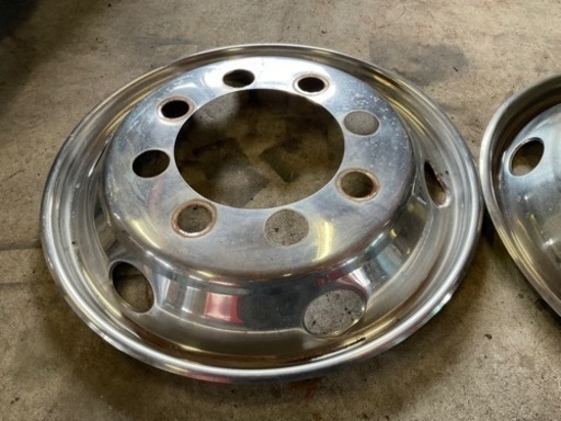 11r22.5/8穴用フロント用ホイールライナー2枚