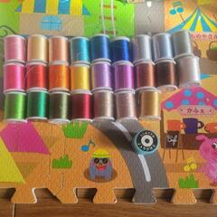 [お取り引き決定！]Janome 刺繍ミシン、Janome 刺繍ミシン糸、Janome カードリーダーとっとこハム太郎の画像