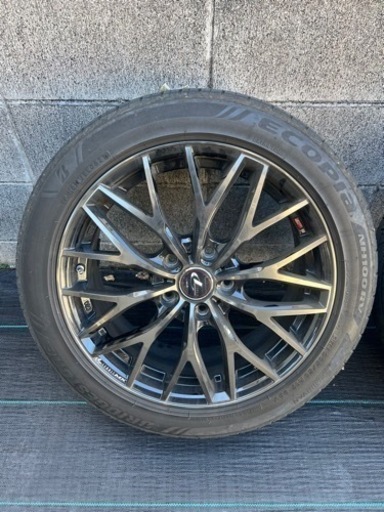 レオニスMX 80系ノア、ヴォクシー  17インチ PCD114.3 バリ溝