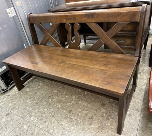 カリモクRUSTICベンチ