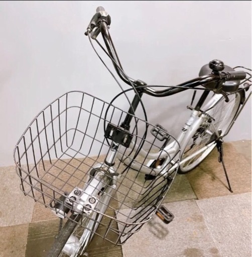 【取引中】26インチ自転車。外装6段変速。オートライト。後ろカギ新品