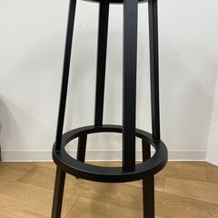 リボルバー 椅子(家具)の中古が安い!激安で譲ります・無料で リボルバー 椅子(家具)の中古が安い!激安で譲ります・無料で