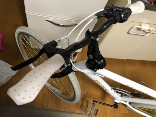 室内保管品　graphis gr-001 グラフィス　クロスバイク　自転車　26インチ　6段変速