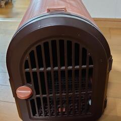 動物用キャリーケース
