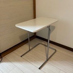 ソファーテーブル