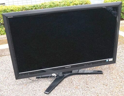 東芝　REGZA 42V型 LED フルハイビジョン液晶テレビ　です。