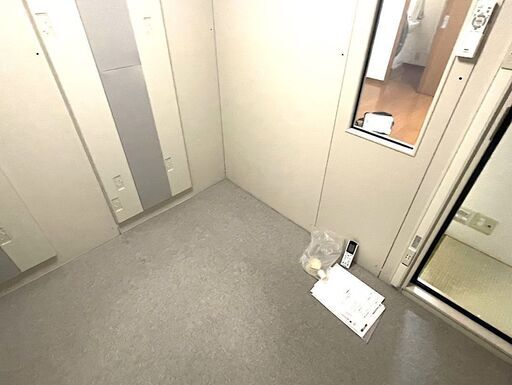 倉庫整理セール中！設置費込みの中古防音室(-40db)!! アビテックス2.5畳!!個人練習、配信、テレワーク、レコーディング等