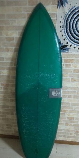 サーフボードCHRISTENSON 5'6 シングルフィン付き