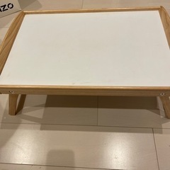 IKEA ジューラ と 正方形BOX