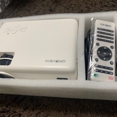 プロジェクター　箱入り/説明書付き