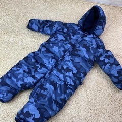 【値下げしました】GAPベビー 65 70 ジャンプスーツ カバ...