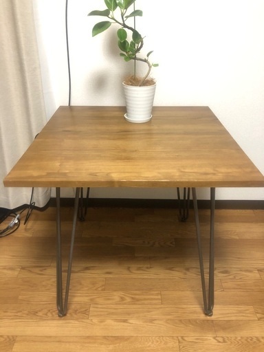木製テーブル　ダイニングテーブル　デスク　天然木