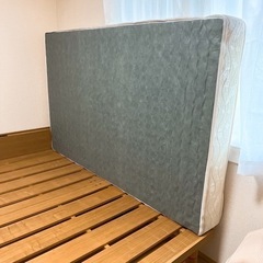 セミダブルベッド　フレーム+ポケットコイルマットレスの画像