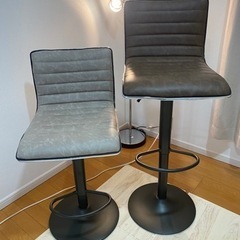 昇降式カウンターチェアー