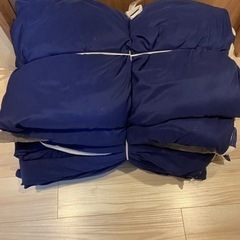 布団　枕付きの画像