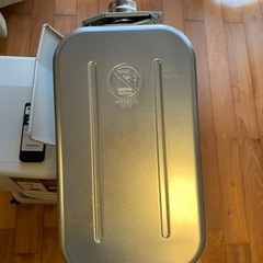 コロナファンヒーター　セット　リモコン付きCORONA FH-SR3318Y(W)の画像
