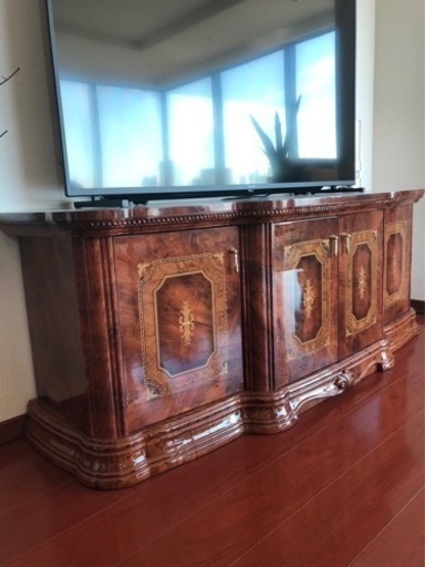 イタリア製　輸入　テレビ台