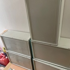 【決まりました】収納ケース　５個プラスアルファの画像