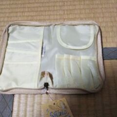 コスメブラシケース