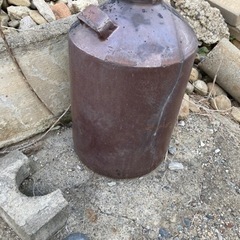 レトロな醤油壺