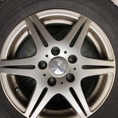 DUNROP スタッドレスタイヤとホットスタッフホイール　4本1万円