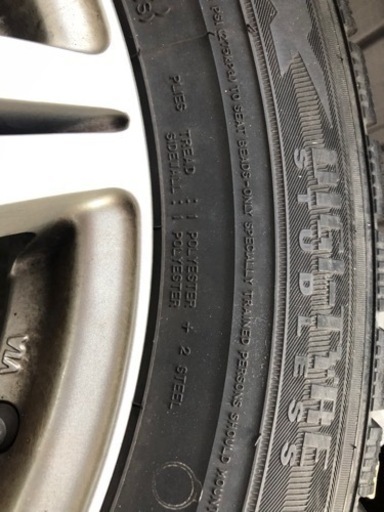 DUNROP スタッドレスタイヤとホットスタッフホイール　4本1万円