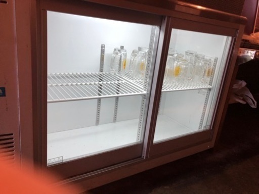 ドリンク用冷蔵庫