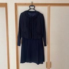 入学式、卒業式、フォーマルスーツ