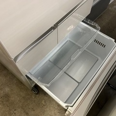 万代店　メ　大容量 605L 6ドア 両開き 冷蔵庫 2015年製 TOSHIBA 白の画像