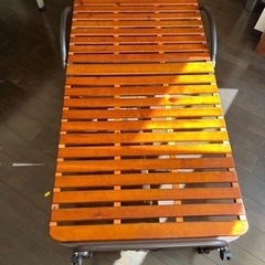 中古品　折りたたみシングルベッドの画像