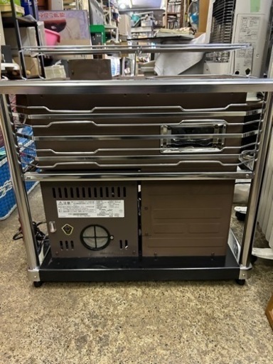 万代店　ヤ　清掃整備済み　サンポット KSH-10K7煙突式石油ストーブ　木造19畳　コンクリート30畳　