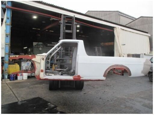 値下げ★日産 サニー サニトラ GB122 ボディ 外装 書類無し