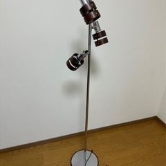 照明スタンド　電球なし