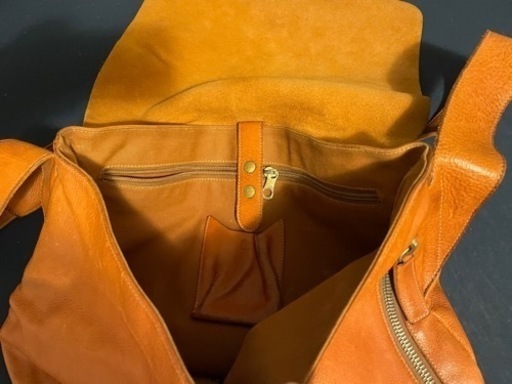 IL BISONTEのショルダーバッグ