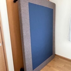 【お取引中】ダブルベッド　フレーム