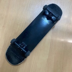 スケートボード　デッキ　コンプリートセットの画像