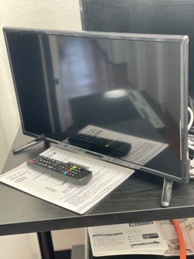 液晶テレビ　SHION(ティーズ) 24型　2020年