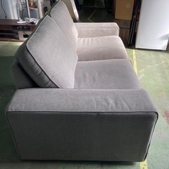 ● 2〜3人掛けソファー、IKEA、グレー、幅187センチの画像