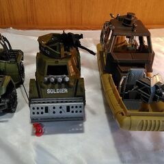 レア　海外製　空軍　陸軍　戦闘車　軍艦　戦車　フィギュア