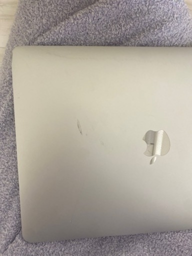 macbook pro 2017型②