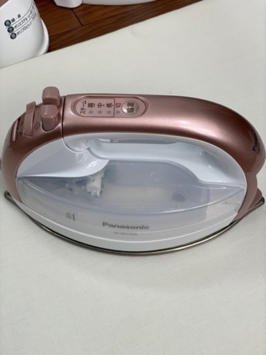 アイロン/アイロン台セット　Panasonic 2020年