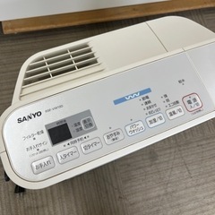 【お買い得‼️】SANYO 三洋　加湿セラミックファンヒーター  RSF-VW13Dの画像