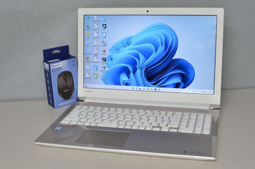 最新Windows11+office 東芝 T65/EG 高性能core i7-7500U/メモリ8GB/爆速SSD512GB/15.6インチ/WEBカメラ/無線内蔵/DVDマルチ/便利なソフト