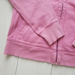 取引中！ユニクロ　Sサイズ　レディース ボア付き　パーカー　ピンク　の画像