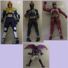 ★仮面ライダーシリーズ　フィギュア4体★