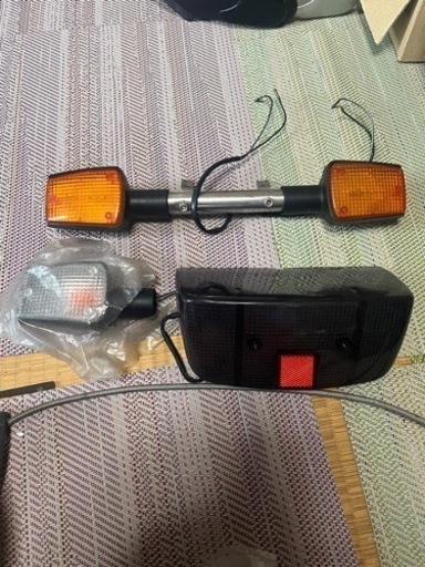 ＣＢＸ４００他ＣＢＸ仕様にＬＥＤウィンカースモークレンズ