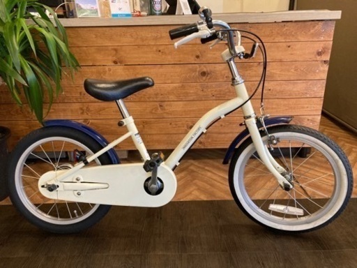 【16インチ】子供用自転車　ホワイト×ネイビー