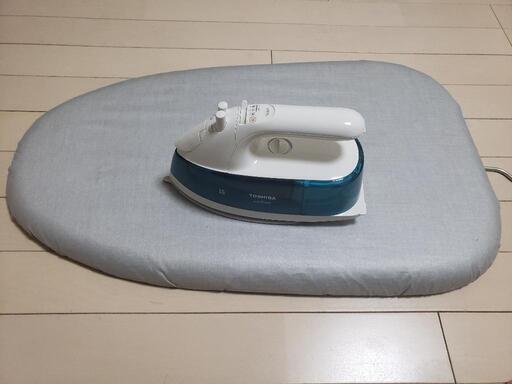 東芝　アイロン　TOSHIBA